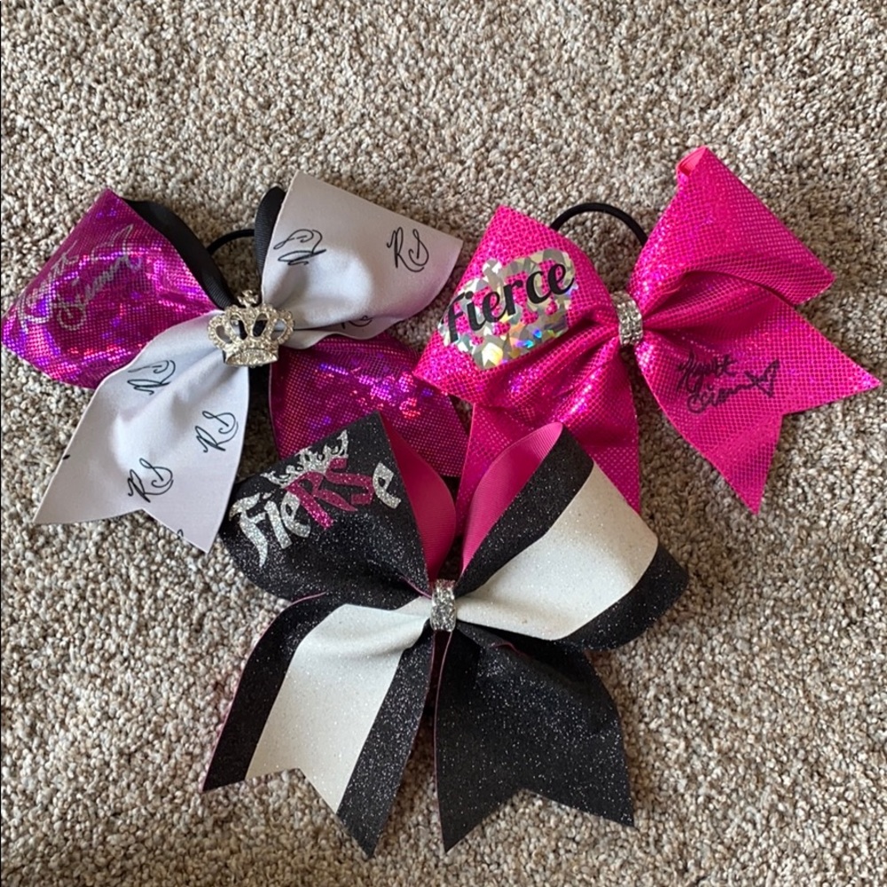 robert scianna signed bow bundle